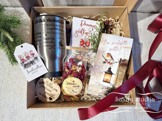 Ziemassvētku dāvnu komplets skolotājai 01